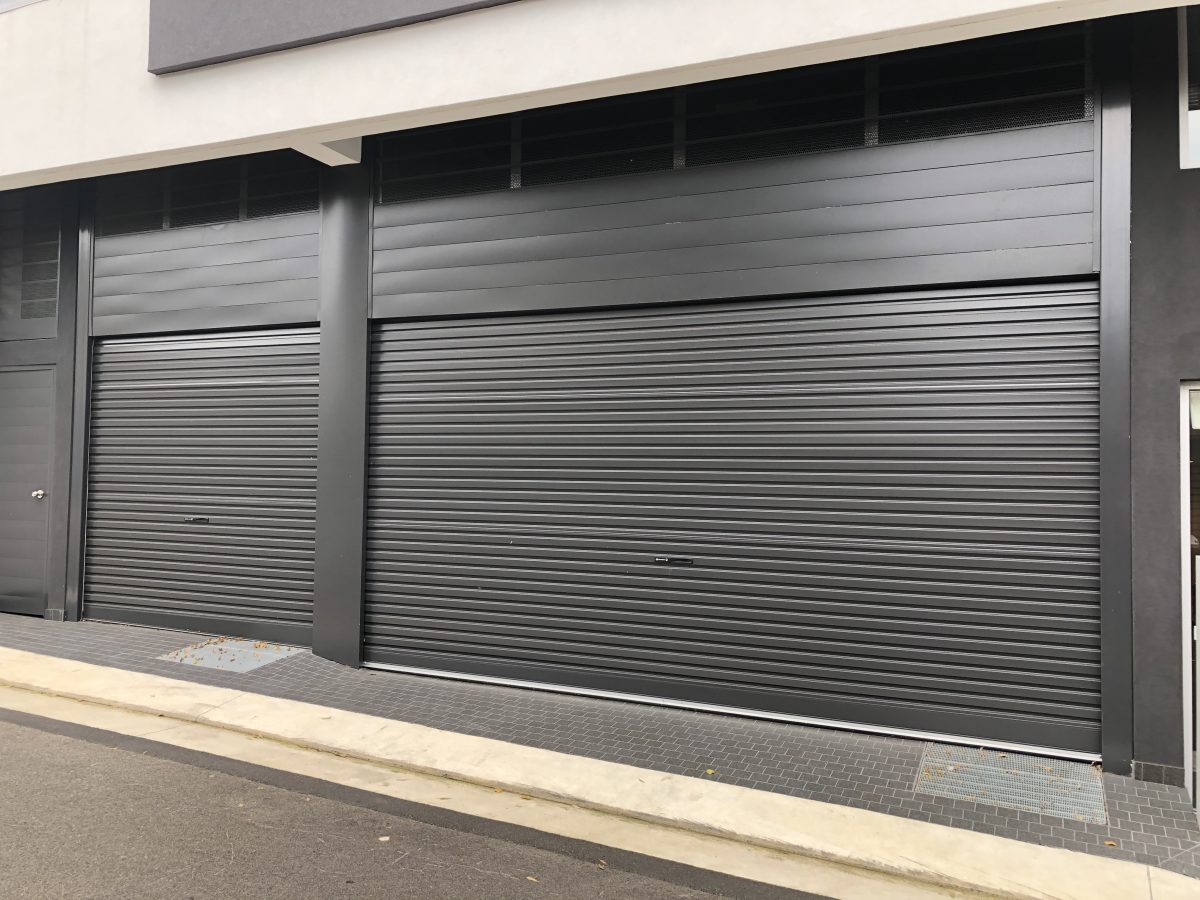 New Garage Door Manufacturers Sydney for Large Space